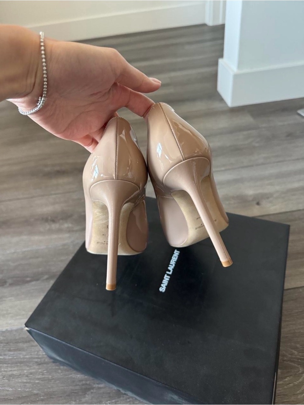 Saint Laurent Blush Patent Leather Pointed-Toe Pumps - Picture 2 of 3